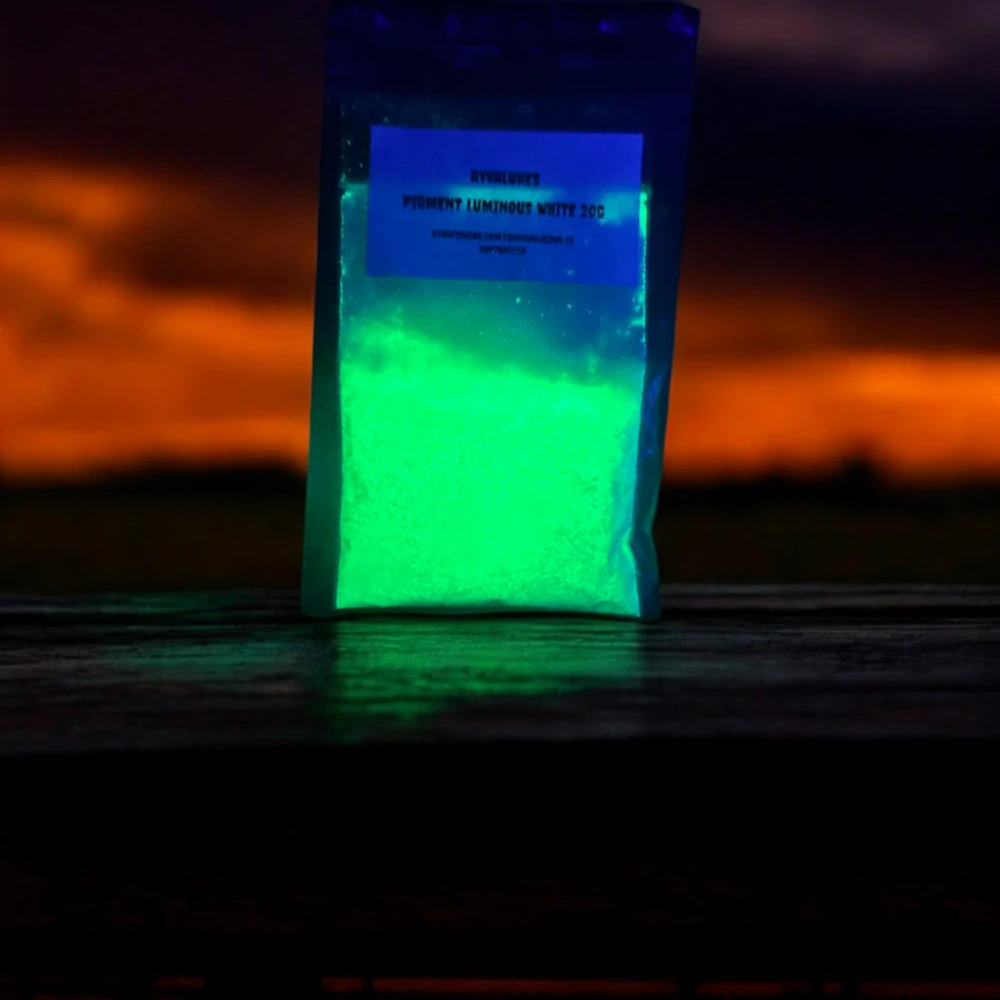RYVALURES-PIGMENT LUMINOUS BÍLÝ-WHITE 20G