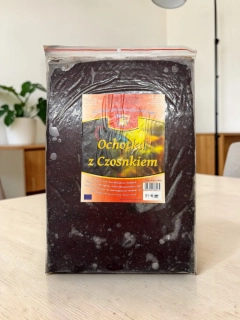 PATENTKA S ČESNEKEM MRAŽENÁ 500G (Chironomus)