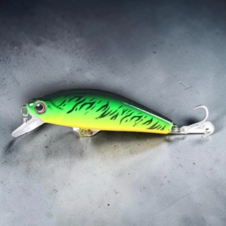 Wobler Minnow na pstruhy a okouny – 5,5cm / 6,6g, Col.1