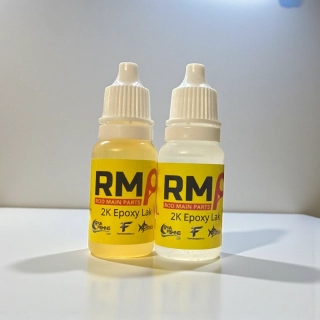 RMP - HIGH BUILD ROD FINISH-LAK NA VÁZÁNÍ OČEK 2X10ML+2 ŠTĚTCE GRÁTIS
